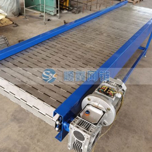 小型可移動鏈板輸送機